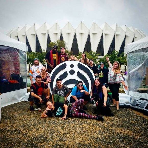 Meet your Posher, Jessica - Picture 1 of 1